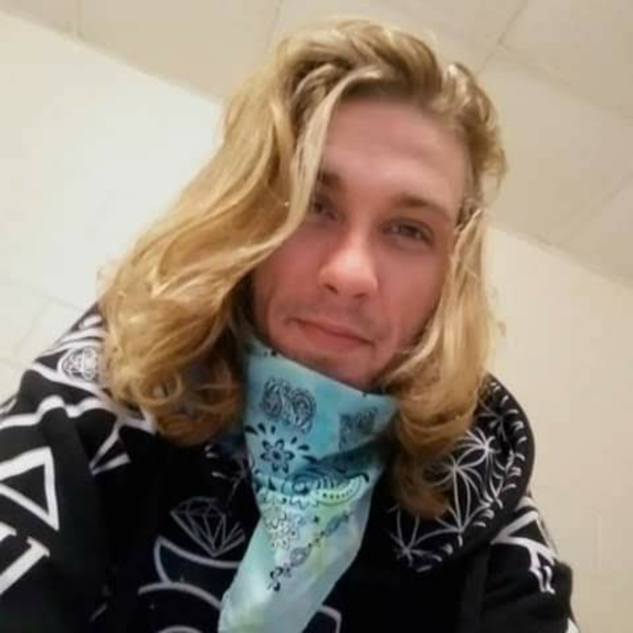 Meet your Posher, Betty - Picture 4 of 8